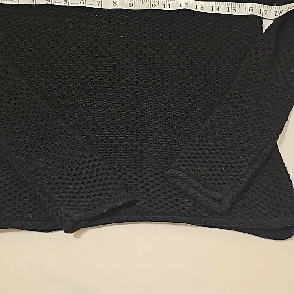 -‎ Lauren Ralph Lauren Crochet Women's Black Sweater small